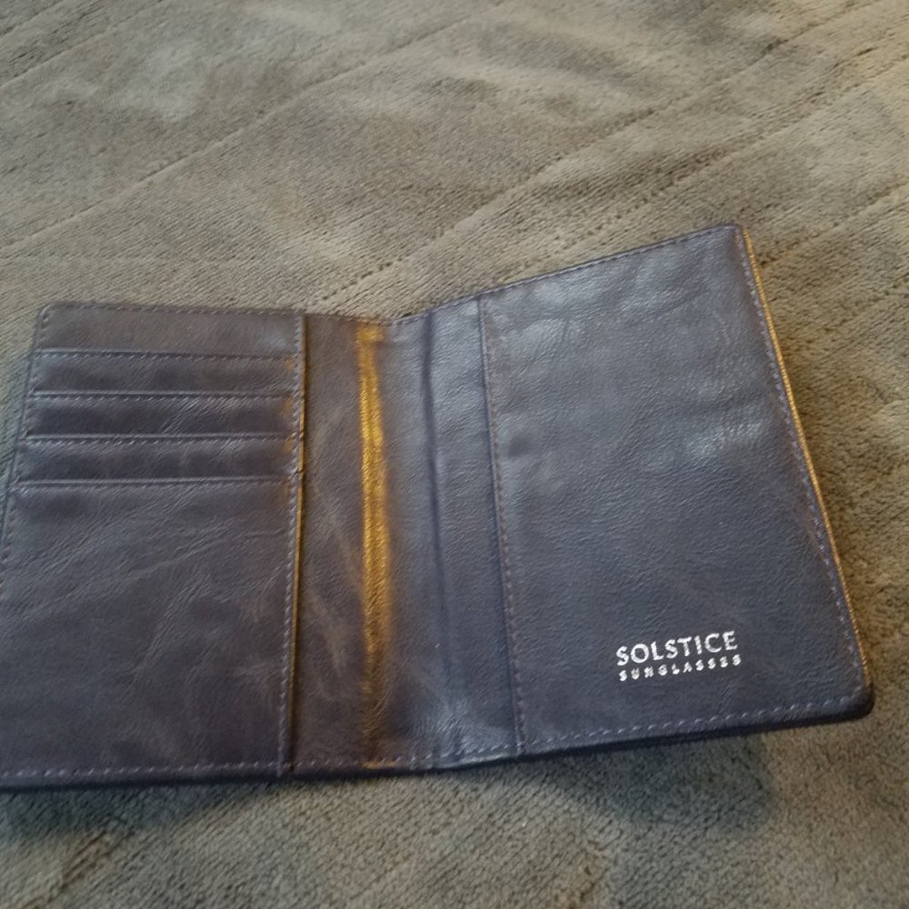 Solstice Wallet - Picture 2 of 2